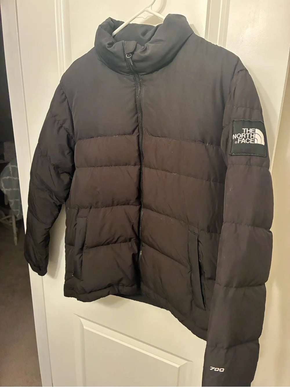 The North Face Men’s Black Puffer Jacket with 700 Badge